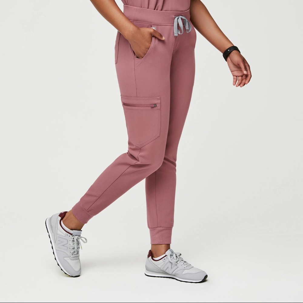FIGS WOMEN’S MAUVE ZAMORA JOGGERS SIZE SMALL